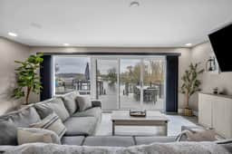 PLX Lakeside Vista